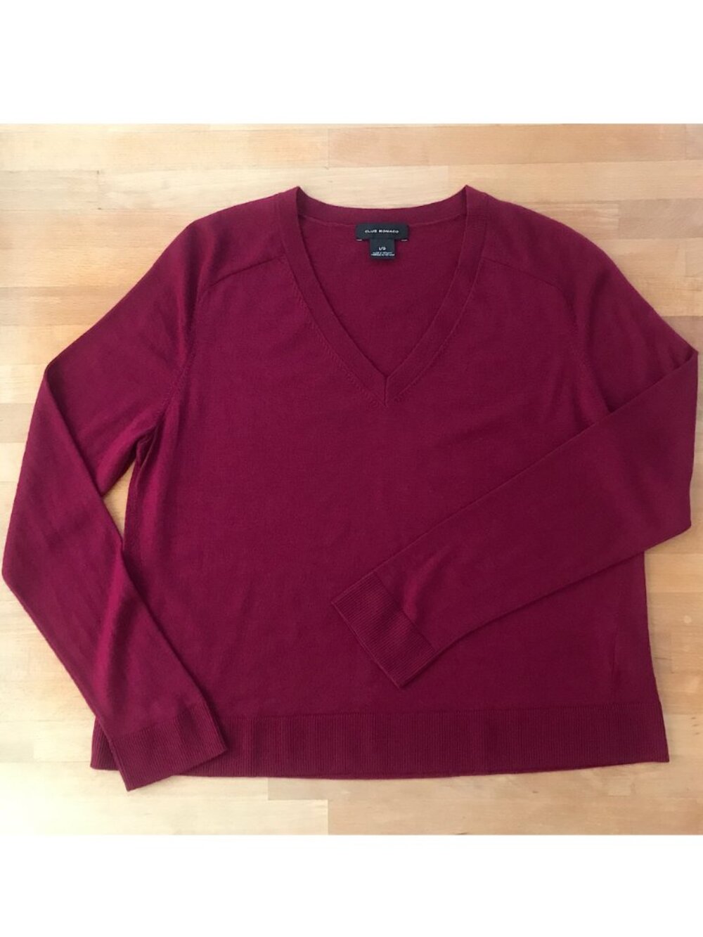 Club Monaco Zaydie V-neck Wool Sweater in Wine Size L - Picture 4 of 10